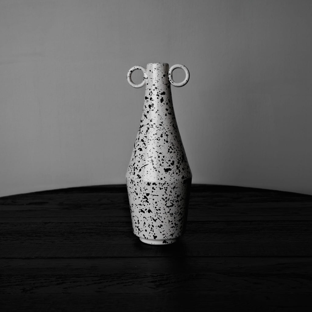 Loops Vase Nero Sprinkle KAISER HOMES 